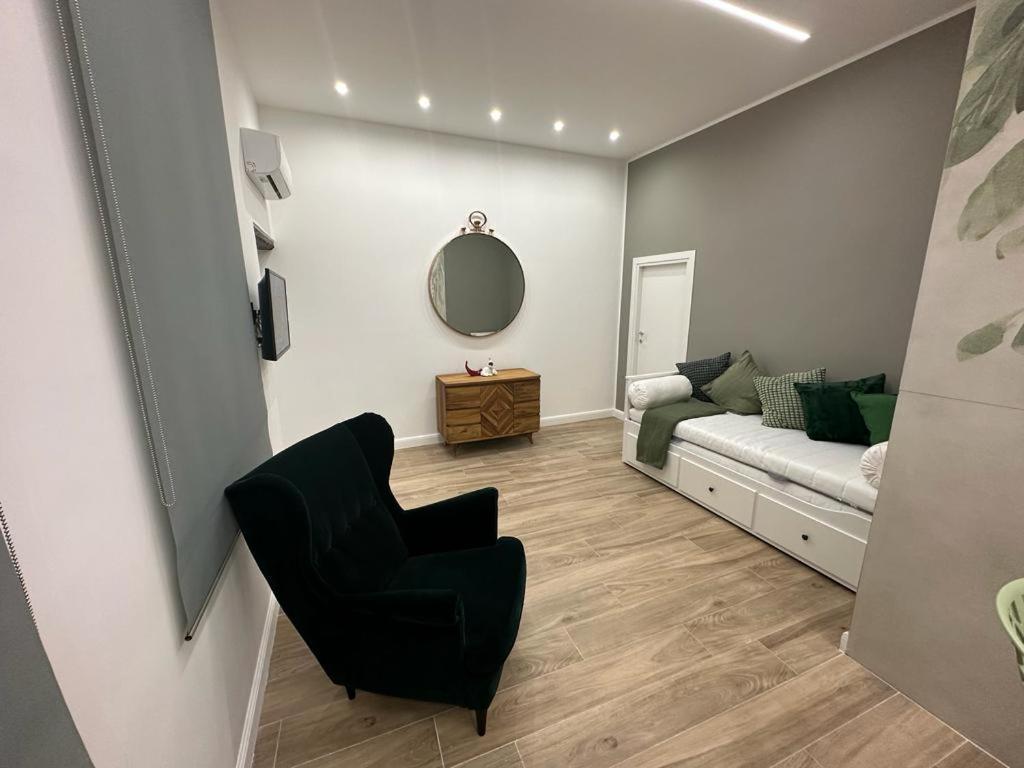 Napoli Centro - Di&Da Guest House Екстериор снимка