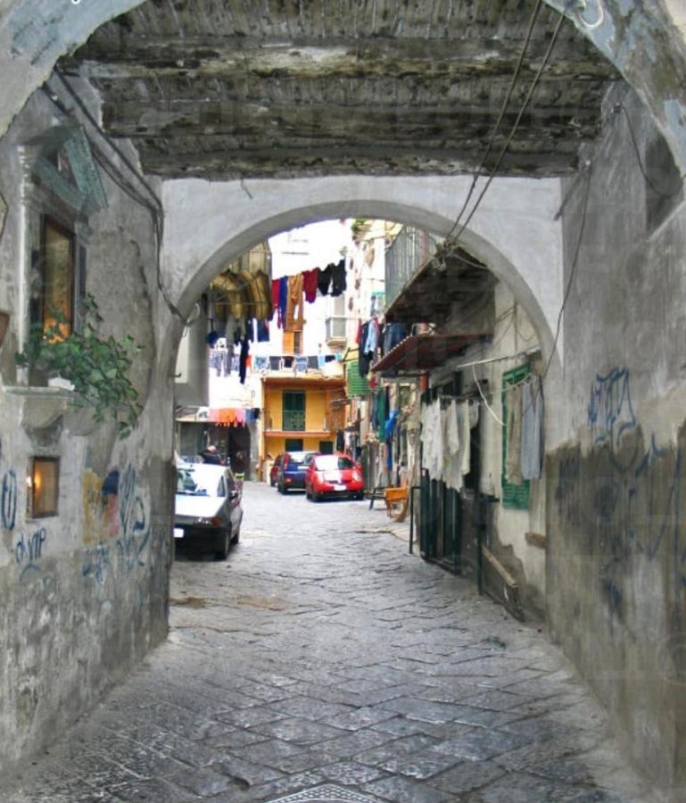 Napoli Centro - Di&Da Guest House Екстериор снимка